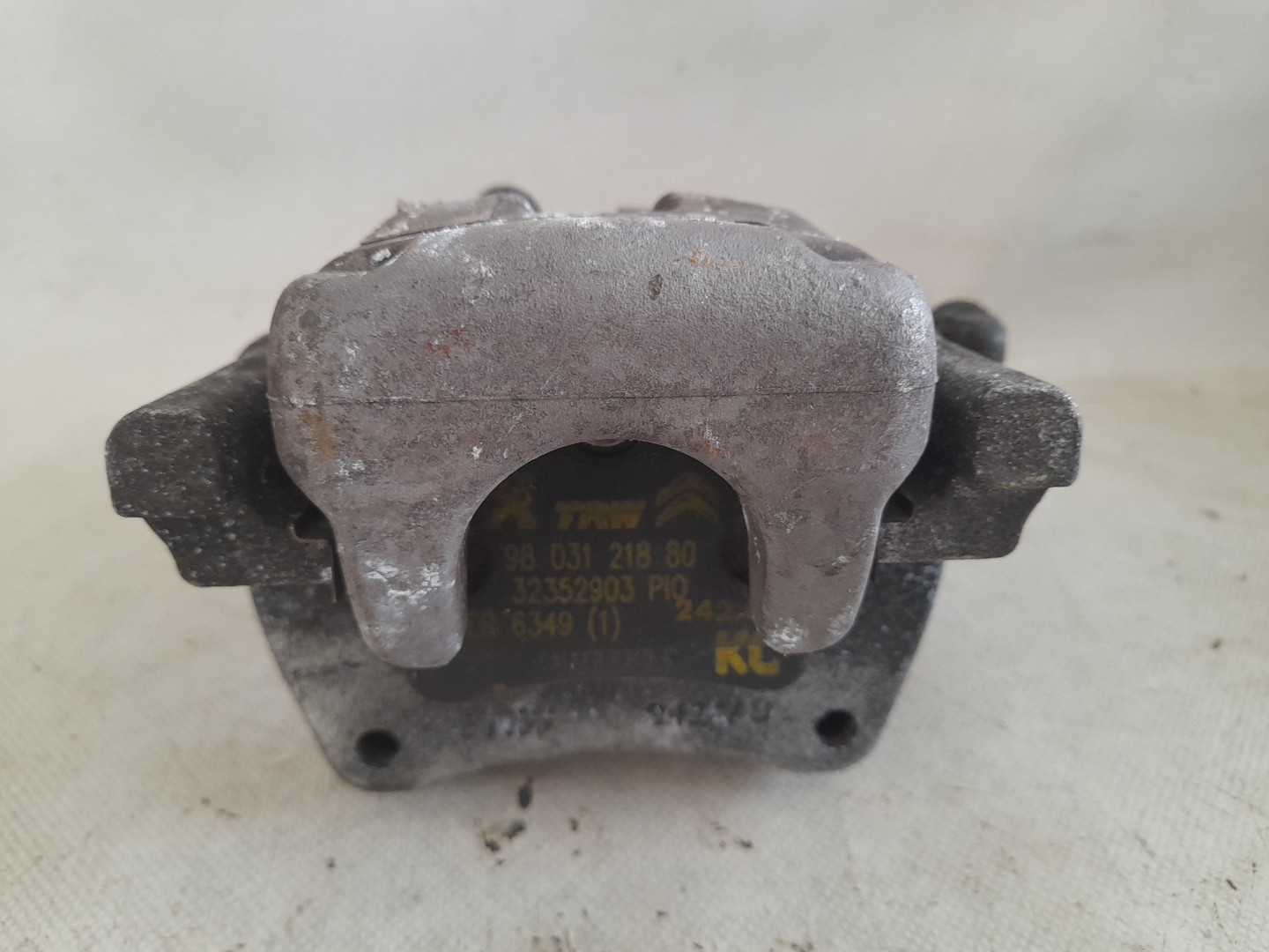 Right rear Brake Caliper PEUGEOT Partner II Imagem-1