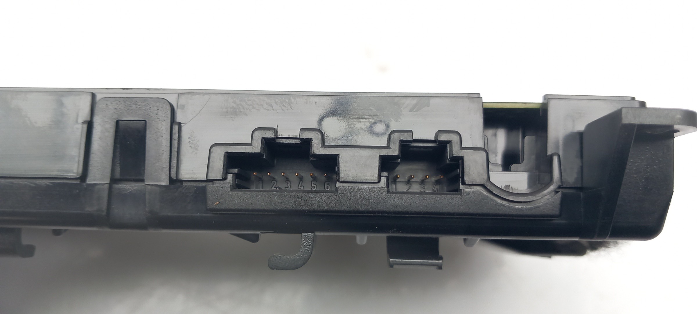Generic Unit Module MERCEDES-BENZ GLC (X253) Imagem-3