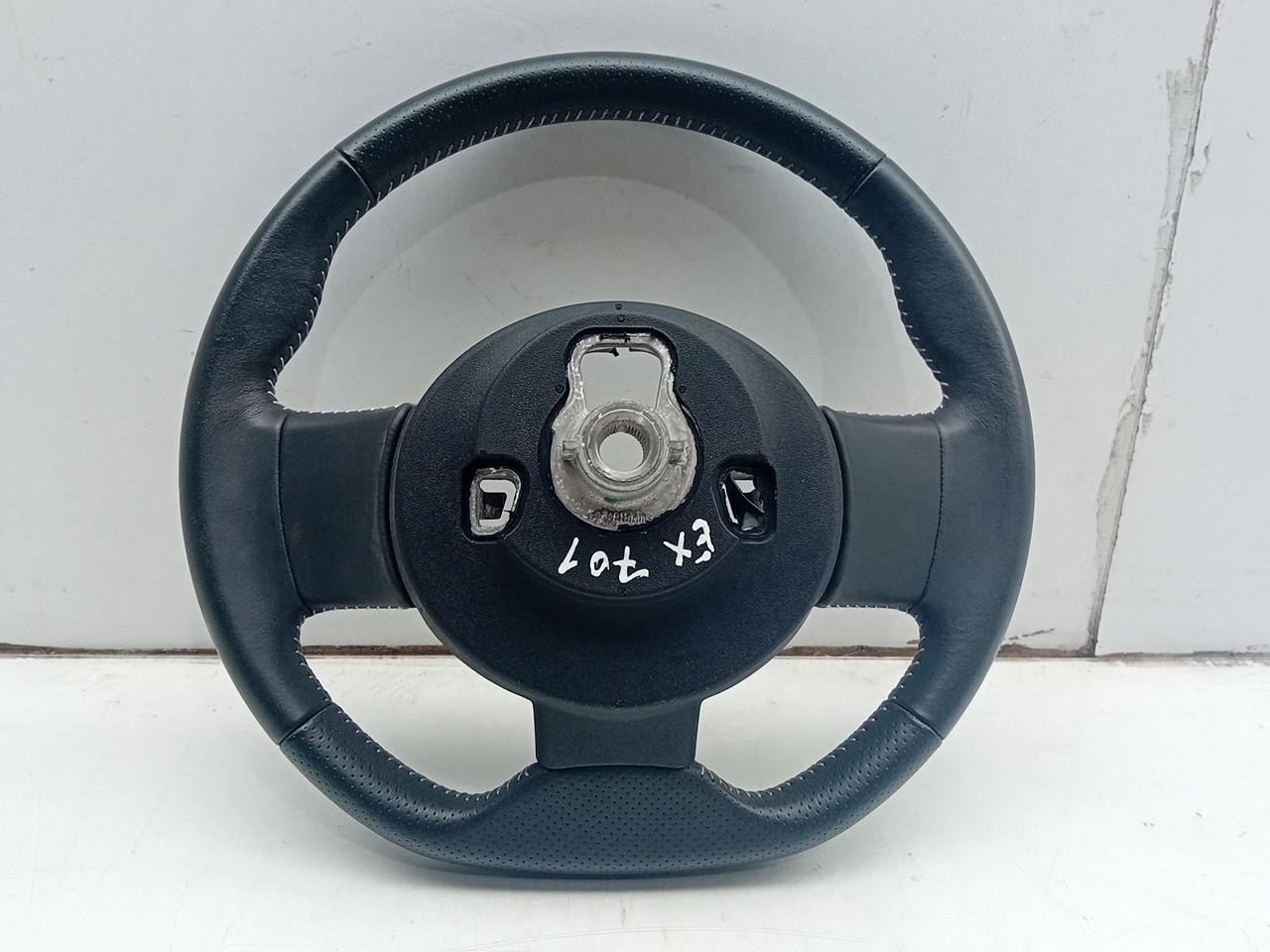 Volante de direção RENAULT Twingo III (BCM_) Imagem-3