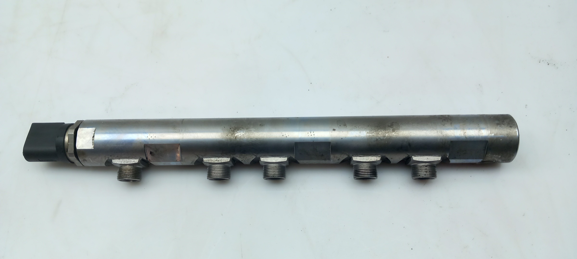 Fuel rail MINI Mini Clubman (R55) Imagem-1