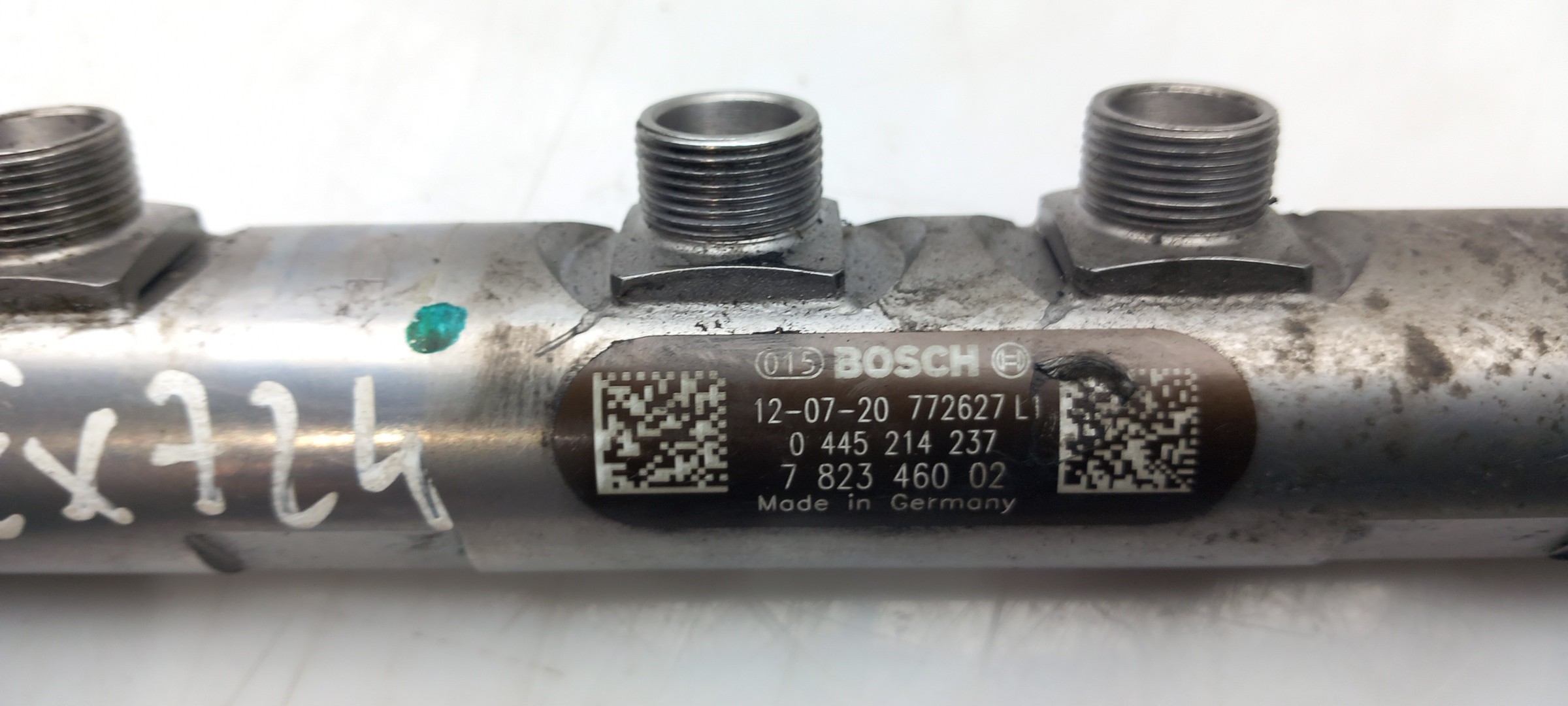 Fuel rail MINI Mini Clubman (R55) Imagem-3