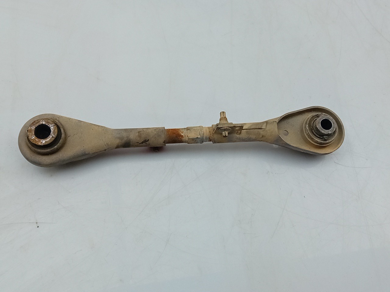 Braço de suspensão trás direito PEUGEOT 407 SW (6E_) Imagem-1