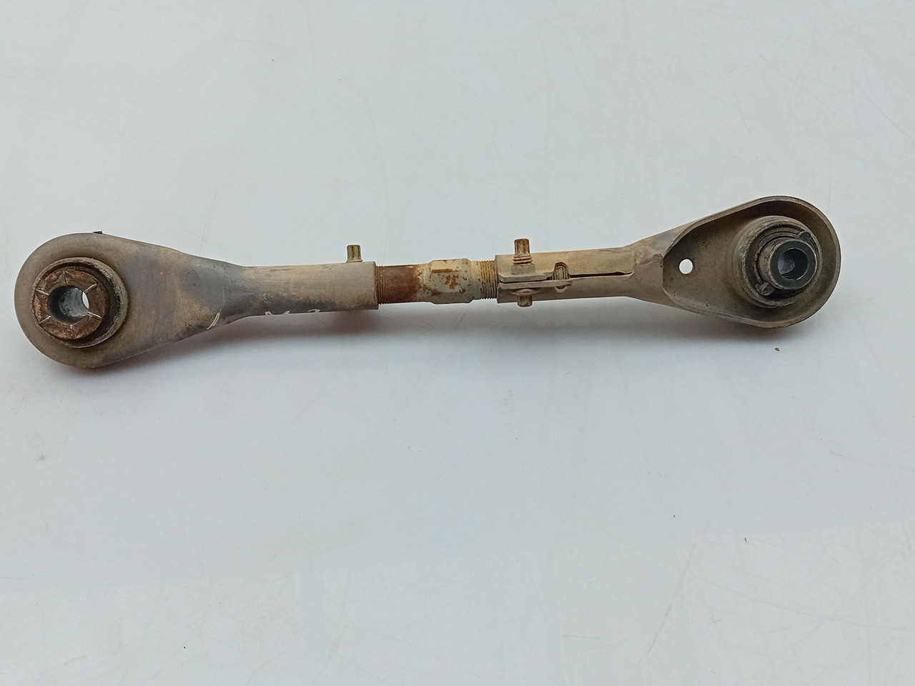Brazo suspensión delantero izquierdo PEUGEOT 407 SW (6E_) Imagem-1