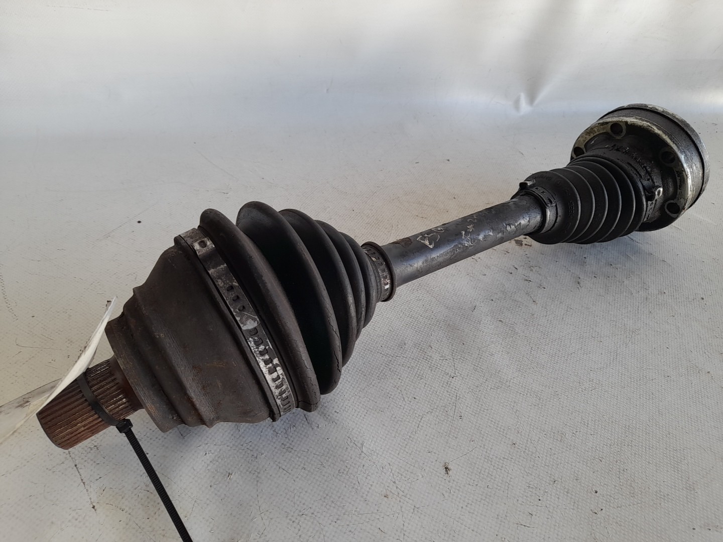 Transmission avant gauche