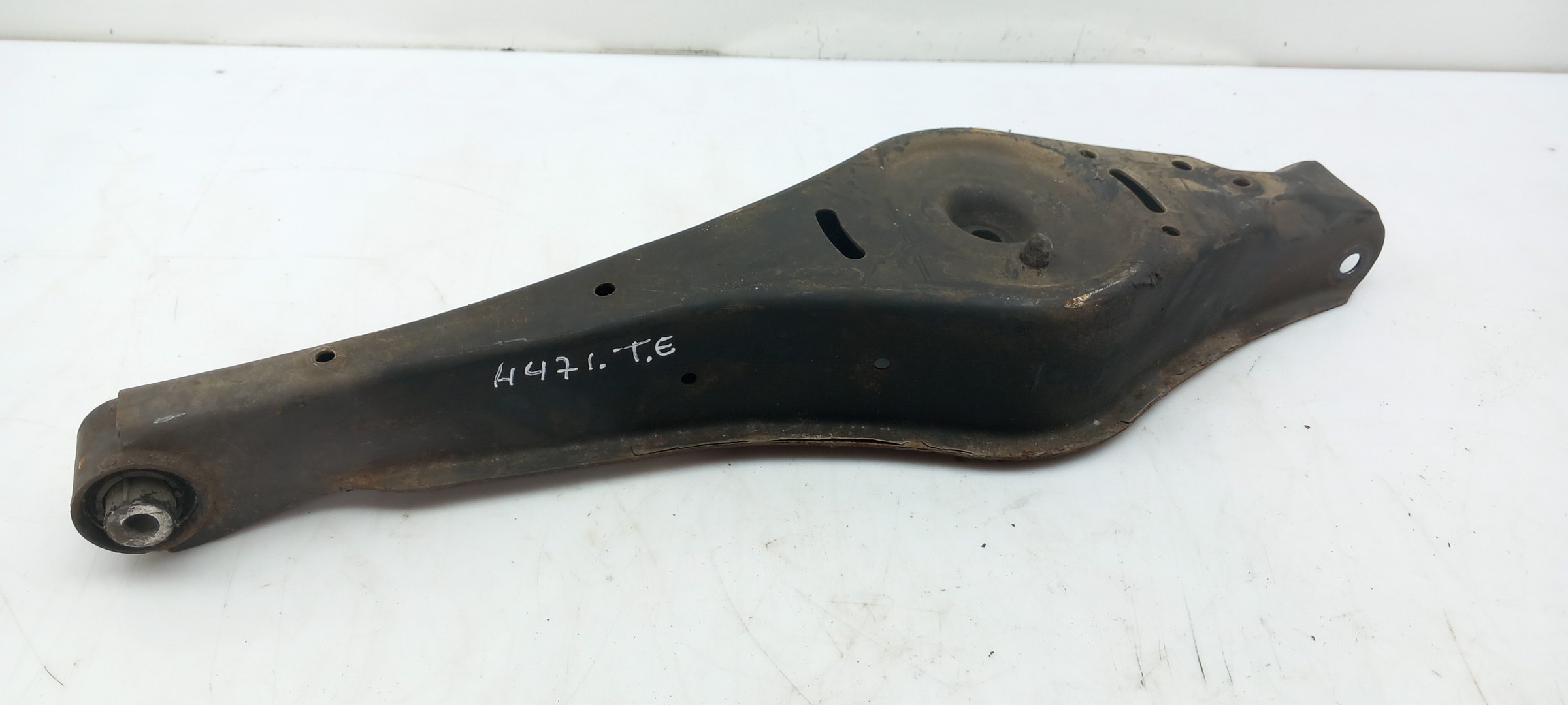 Bras de suspension Avant gauche SEAT Altea XL (5P5, 5P8) Imagem-1