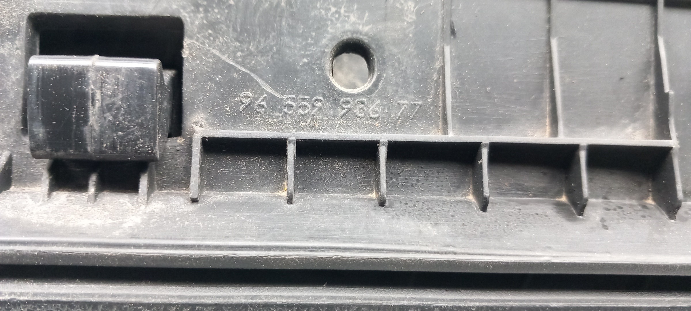 Glove Box / Compartment PEUGEOT 308 CC Imagem-3