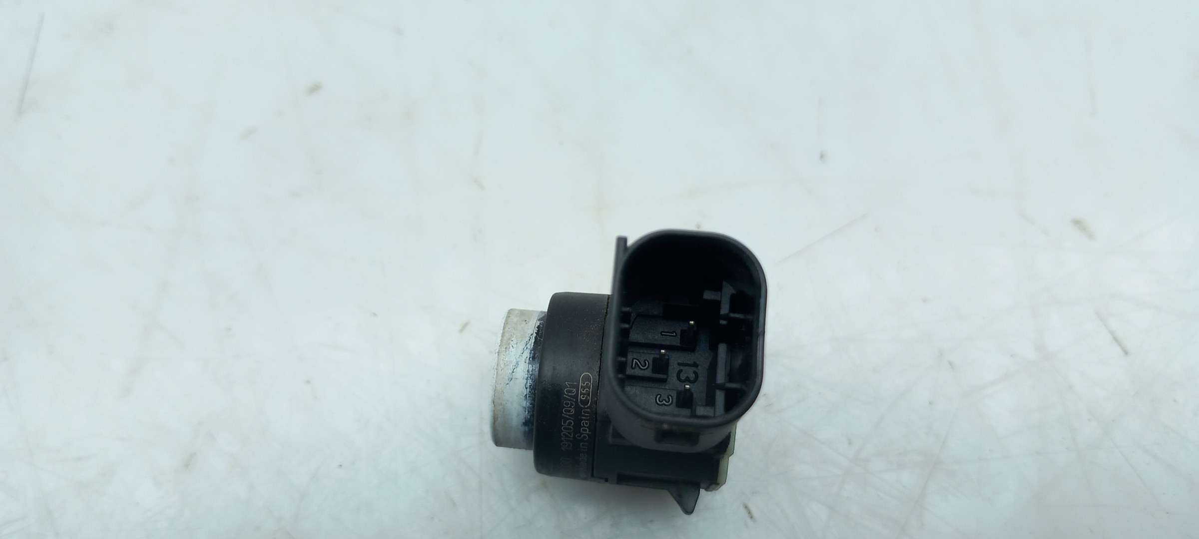 Sensor de aparcamiento Trasero PEUGEOT 308 SW II Imagem-1