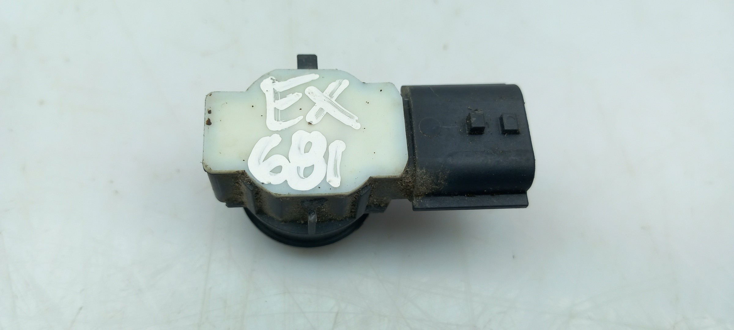 Rear Parking Sensor RENAULT Kadjar (HA_, HL_) Imagem-1