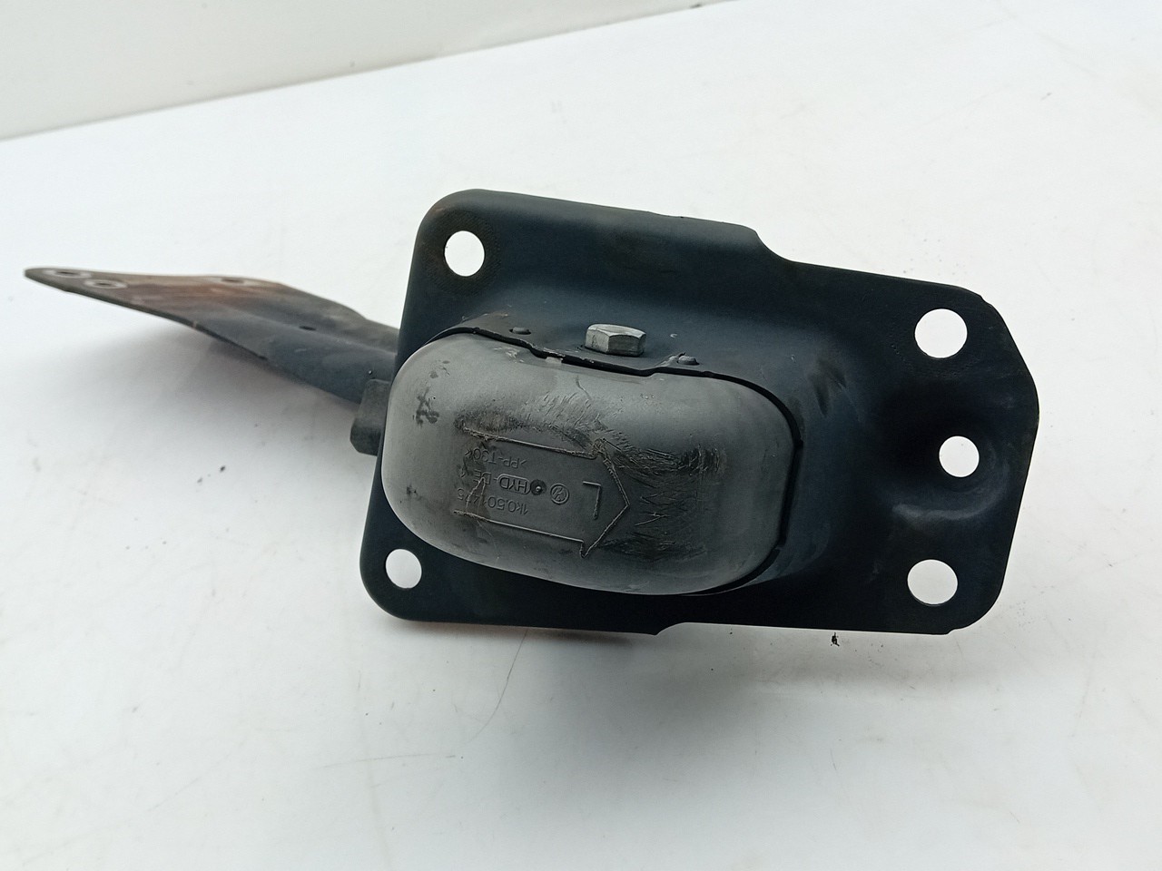 Brazo suspensión delantero izquierdo SKODA Octavia II Hatchback (1Z3) Imagem-2