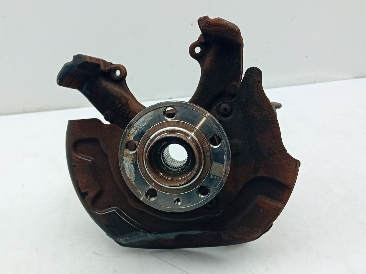 Right front steering knuckle