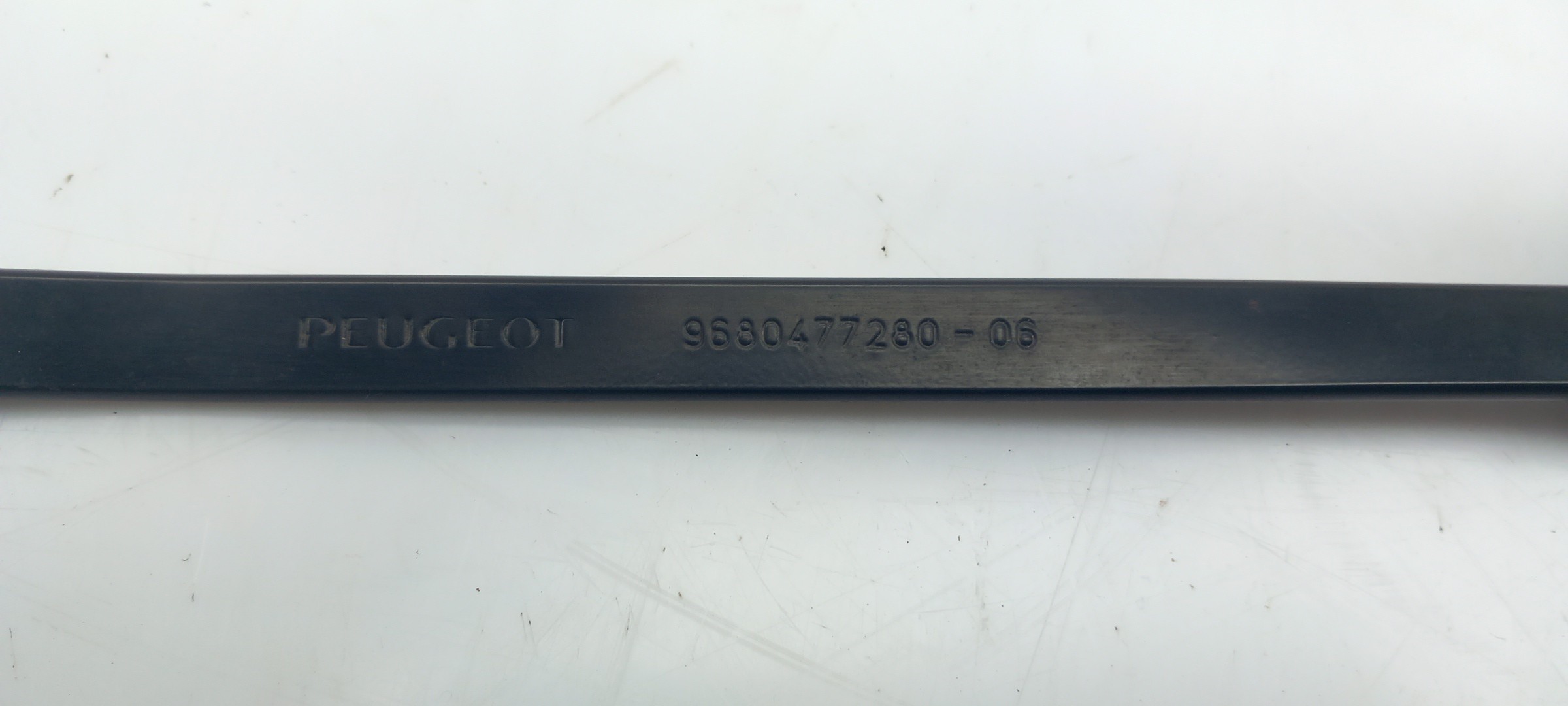 Windscreen wiper arm Right front PEUGEOT 308 CC Imagem-2