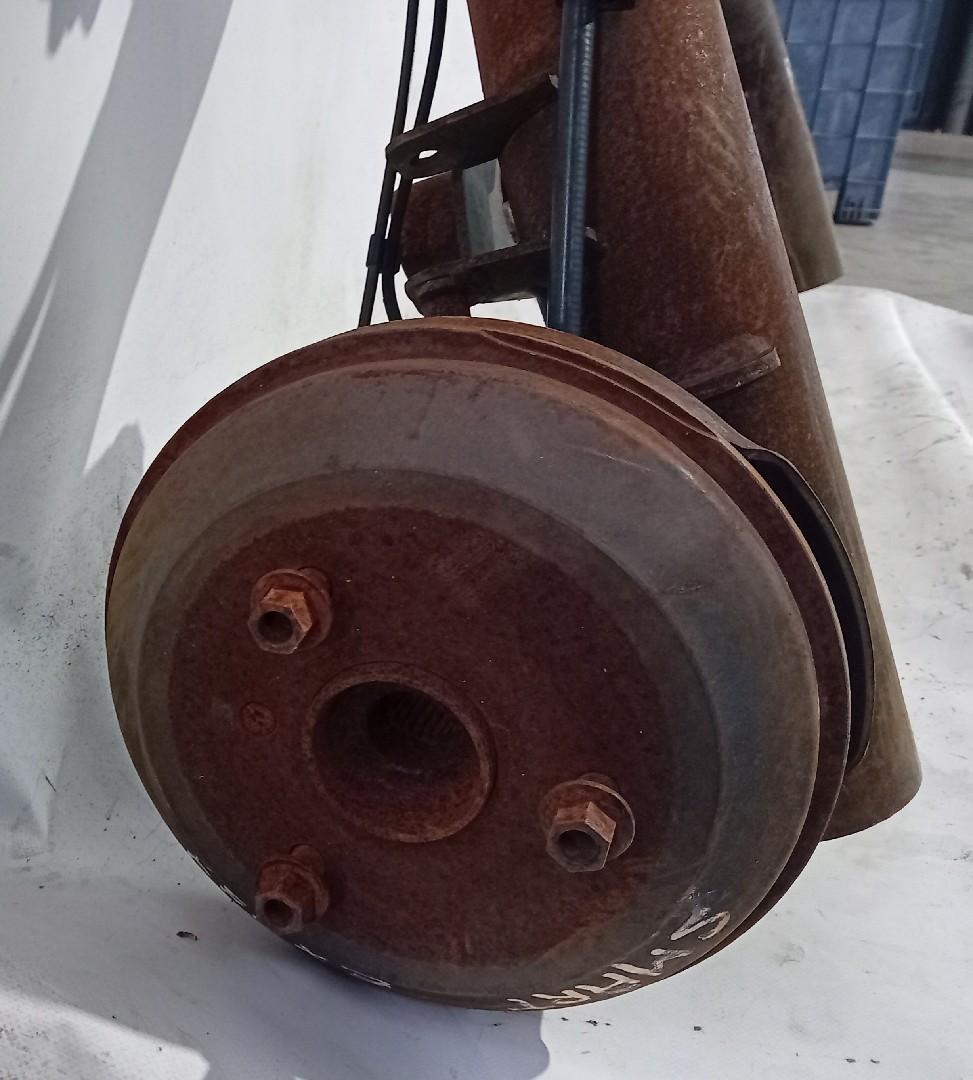 Rear axle with drum brakes SMART City-Coupé (450) Imagem-1