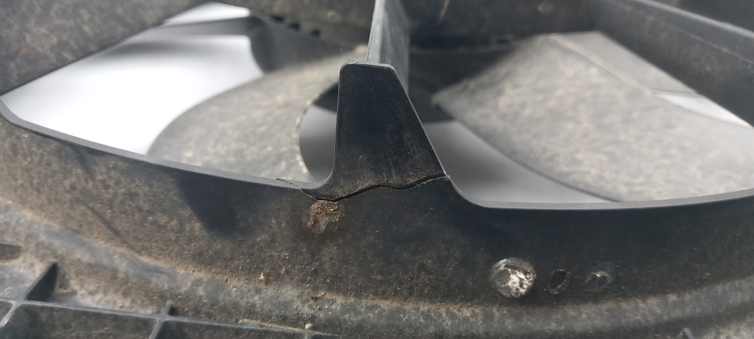 Ventilateur radiateur SEAT Ibiza IV (6J5, 6P1) Imagem-3