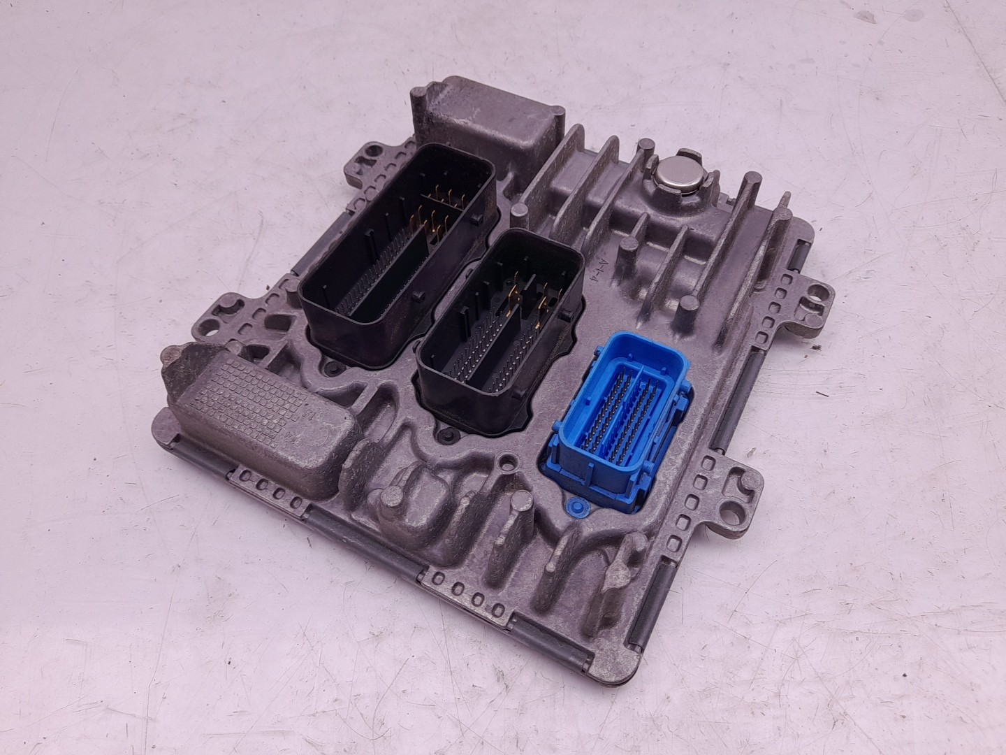 Centralina motor / ECU OPEL Astra J Sports Tourer Imagem-1