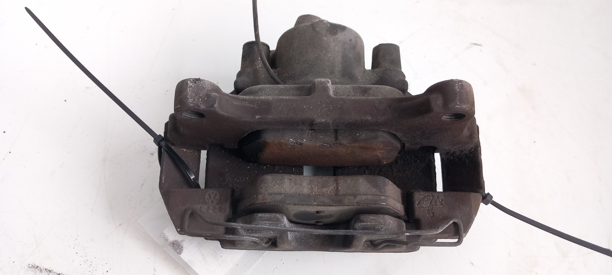 Pinza de freno Delantero Izquierdo VOLKSWAGEN Passat (3C2) Imagem-1