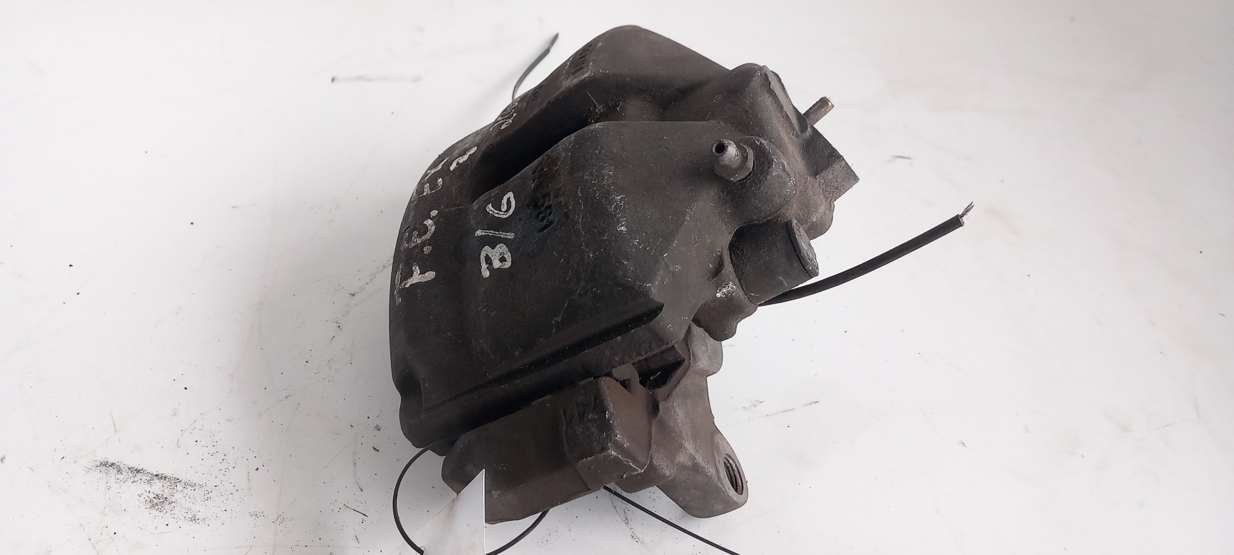 Pinza de freno Delantero Izquierdo VOLKSWAGEN Passat (3C2) Imagem-2