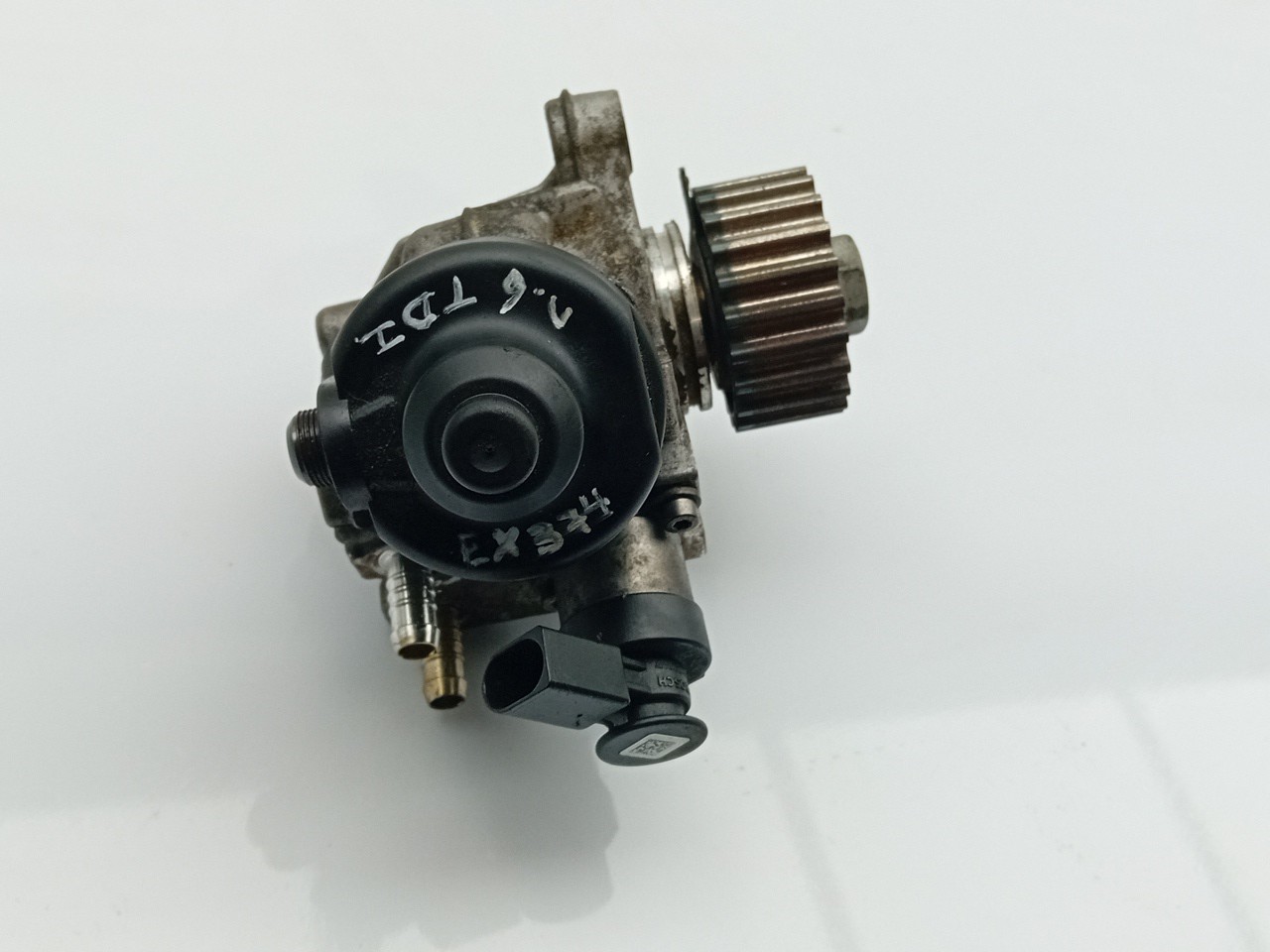 Injector pump VOLKSWAGEN Polo (6R, 6C) Imagem-1