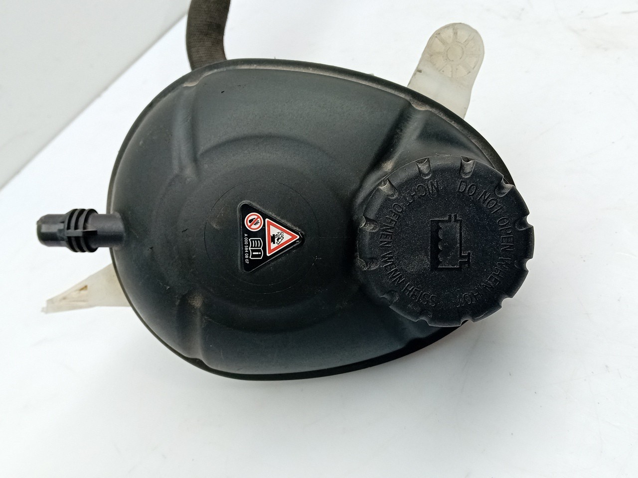 Coolant reservoir MERCEDES-BENZ GLC (X253) Imagem-1