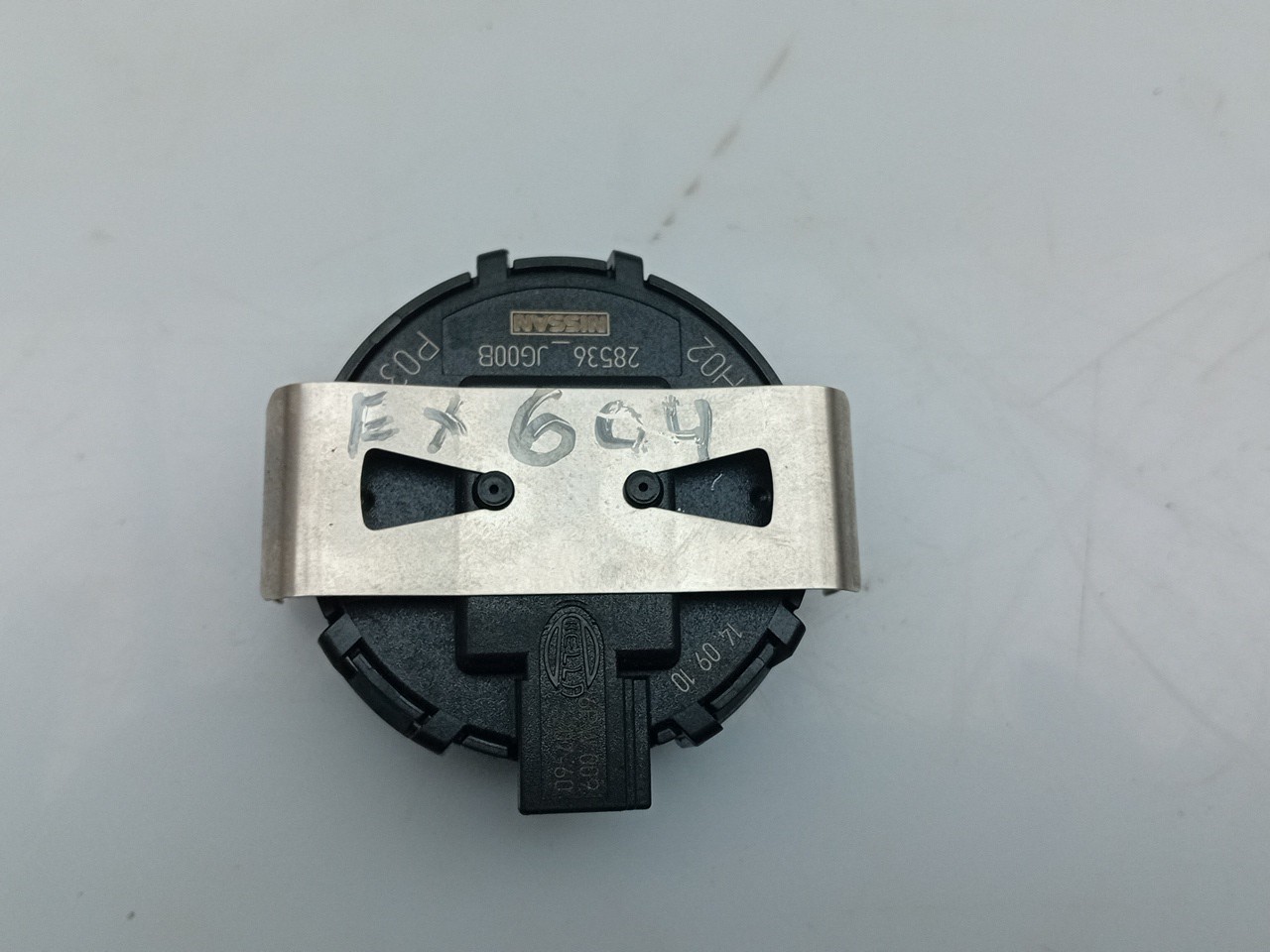 Module générique NISSAN Juke (F15) Imagem-1