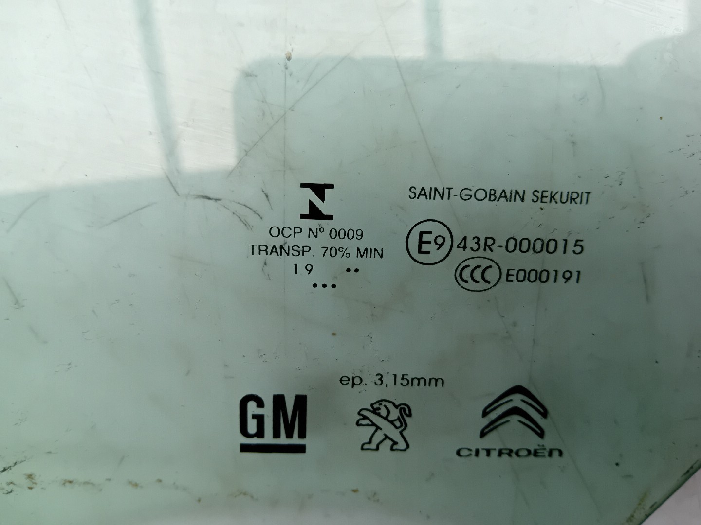 Right front door glass CITROËN Berlingo (K9) Imagem-1