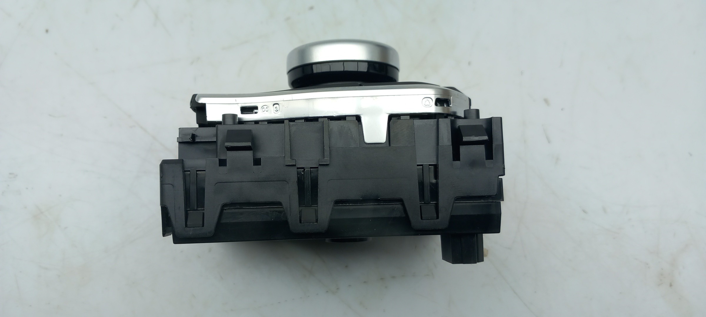 Commande / interrupteur multifonctions RENAULT Talisman (L2M_) Imagem-1