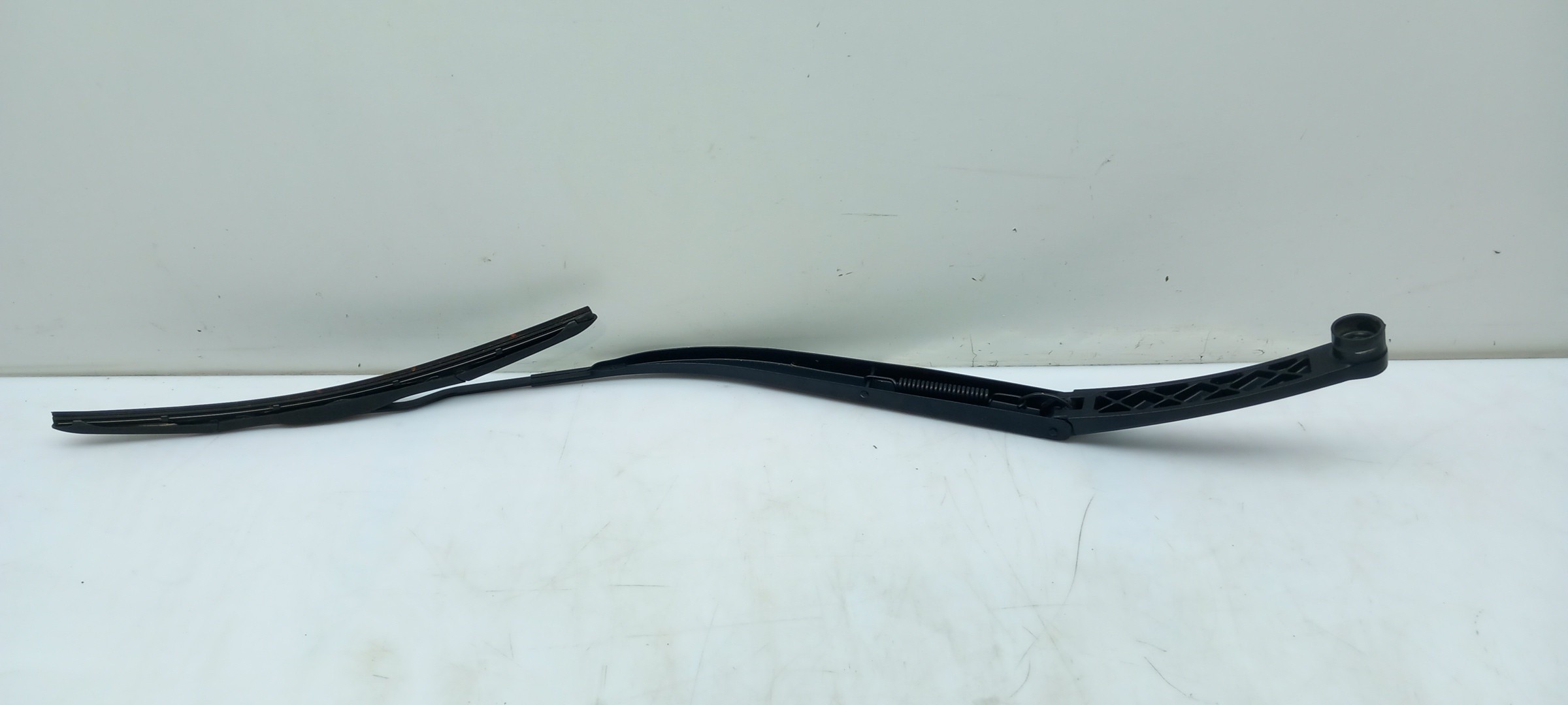 Brazo de limpiaparabrisas delantero derecho KIA Rio III (UB) Imagem-1