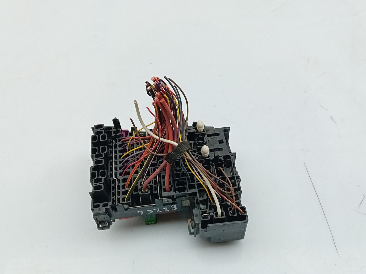 Boîte de fusibles / SAM / BSI AUDI A3 Sportback (8VA, 8VF) Imagem-1