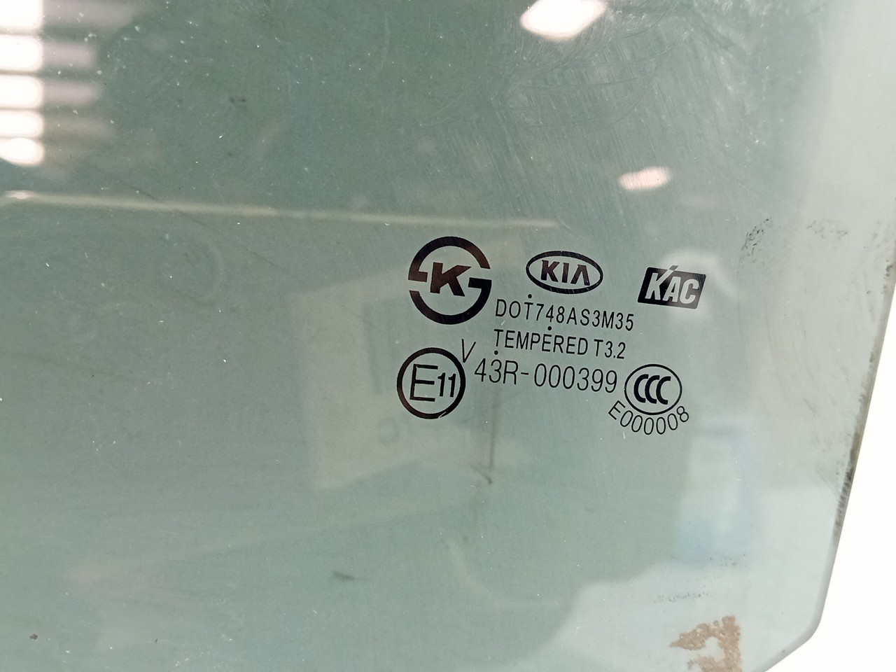 Left rear door glass KIA Rio III (UB) Imagem-1