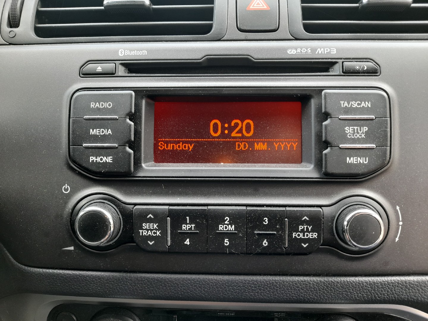 Radio / Autoradio KIA Rio III (UB) Imagem-0
