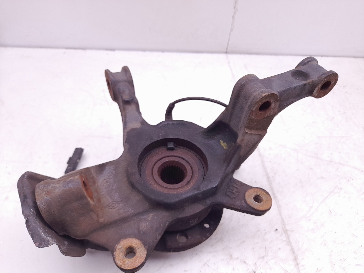 Left front steering knuckle RENAULT Laguna III (BT0/1) Imagem-1