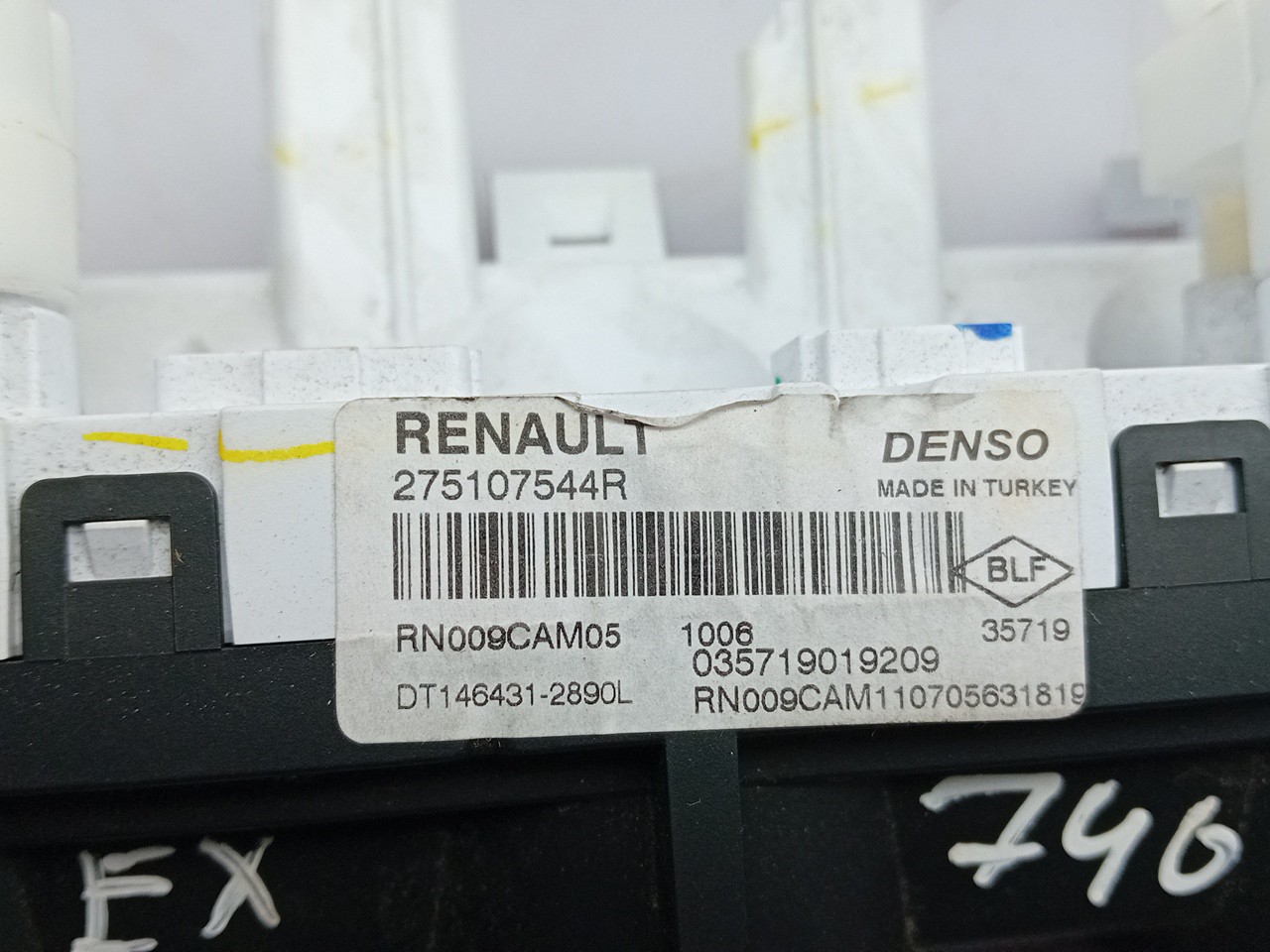 AC switch RENAULT Clio V (BF_) Imagem-4