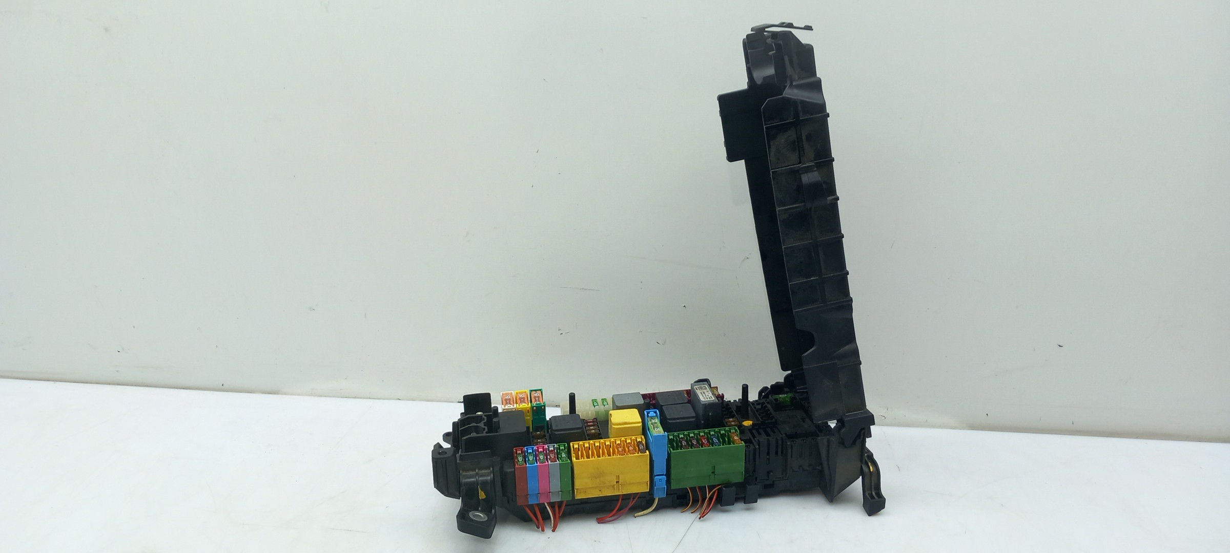 Fuse box / SAM / BSI MERCEDES-BENZ GLA (X156) Imagem-1