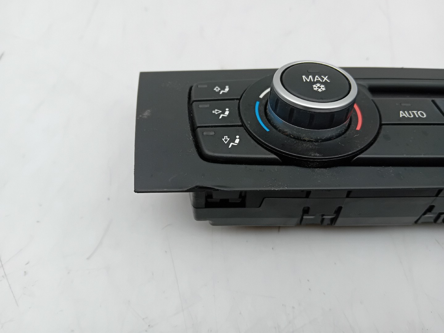 Bouton / interrupteur climatisation BMW X1 (E84) Imagem-2