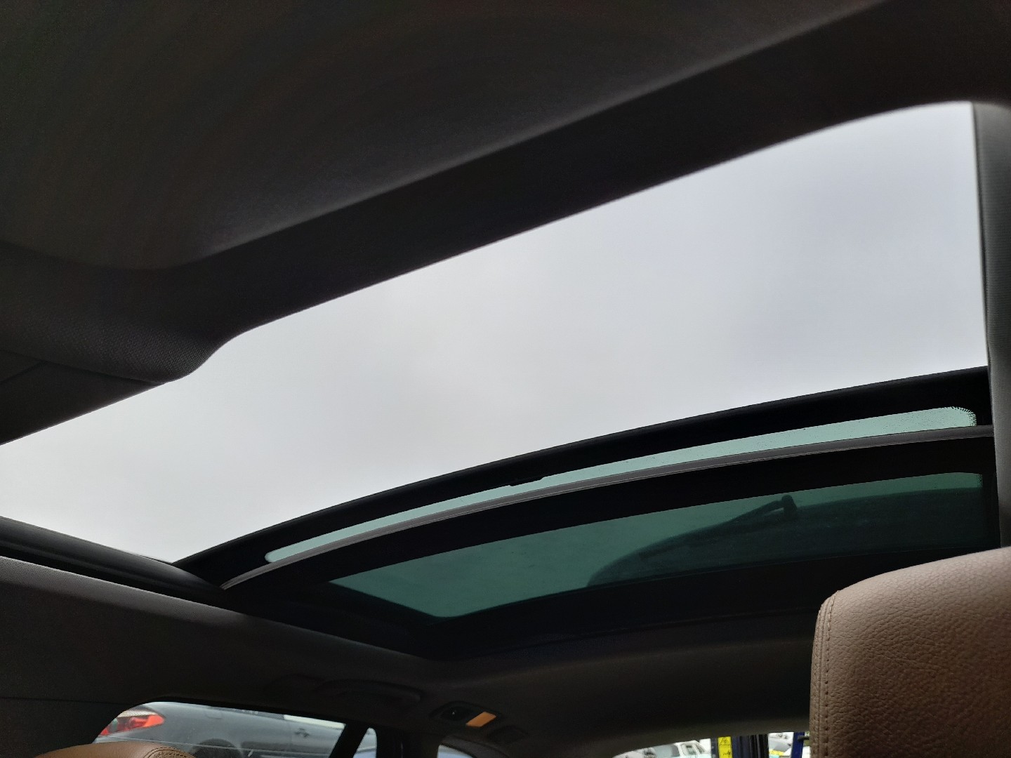 Sunroof BMW X1 (E84) Imagem-1