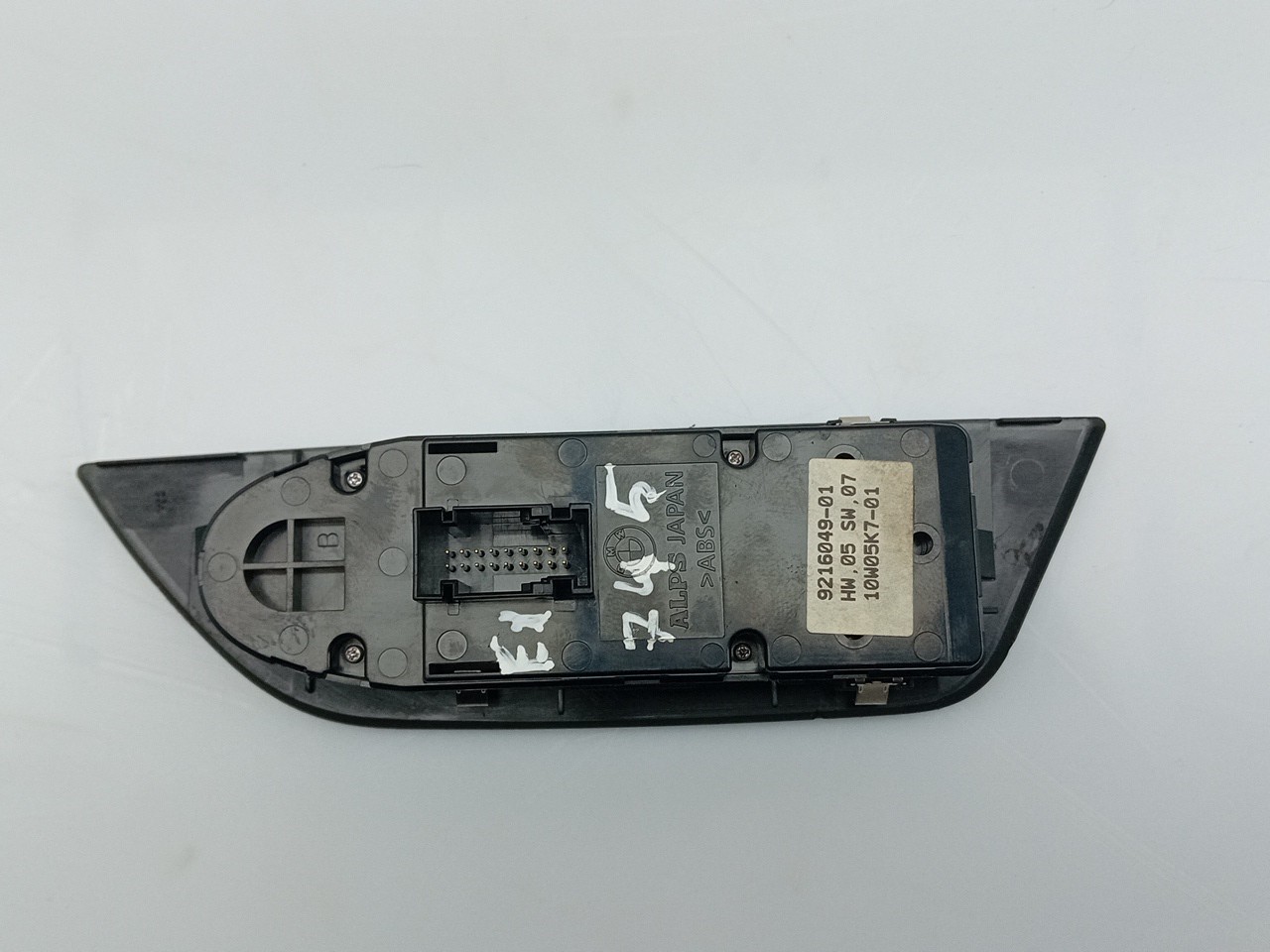 Left Front window control BMW X1 (E84) Imagem-1