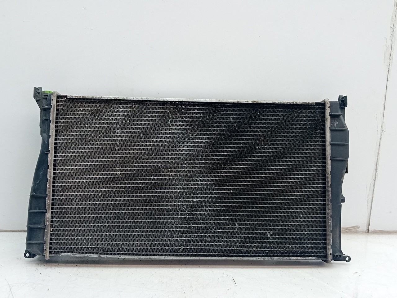 Radiador de agua BMW X1 (E84) Imagem-1