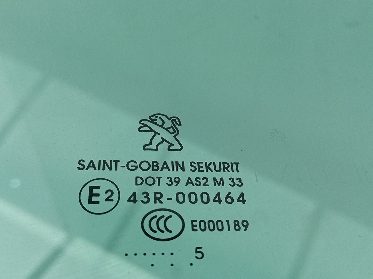 Vitre porte avant Droite PEUGEOT 2008 I (CU_) Imagem-1