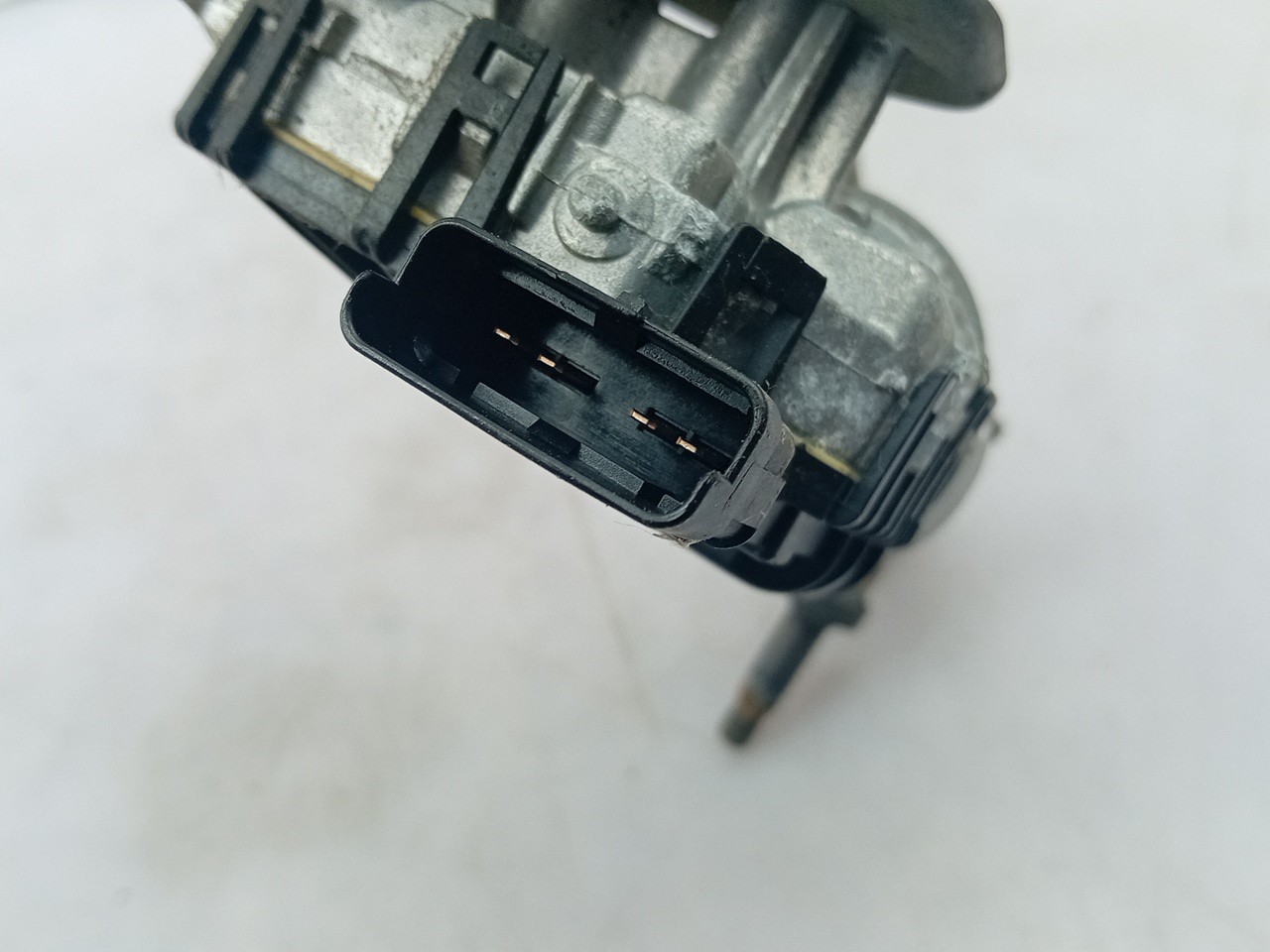 Motor limpa vidros frente PEUGEOT 2008 I (CU_) Imagem-2
