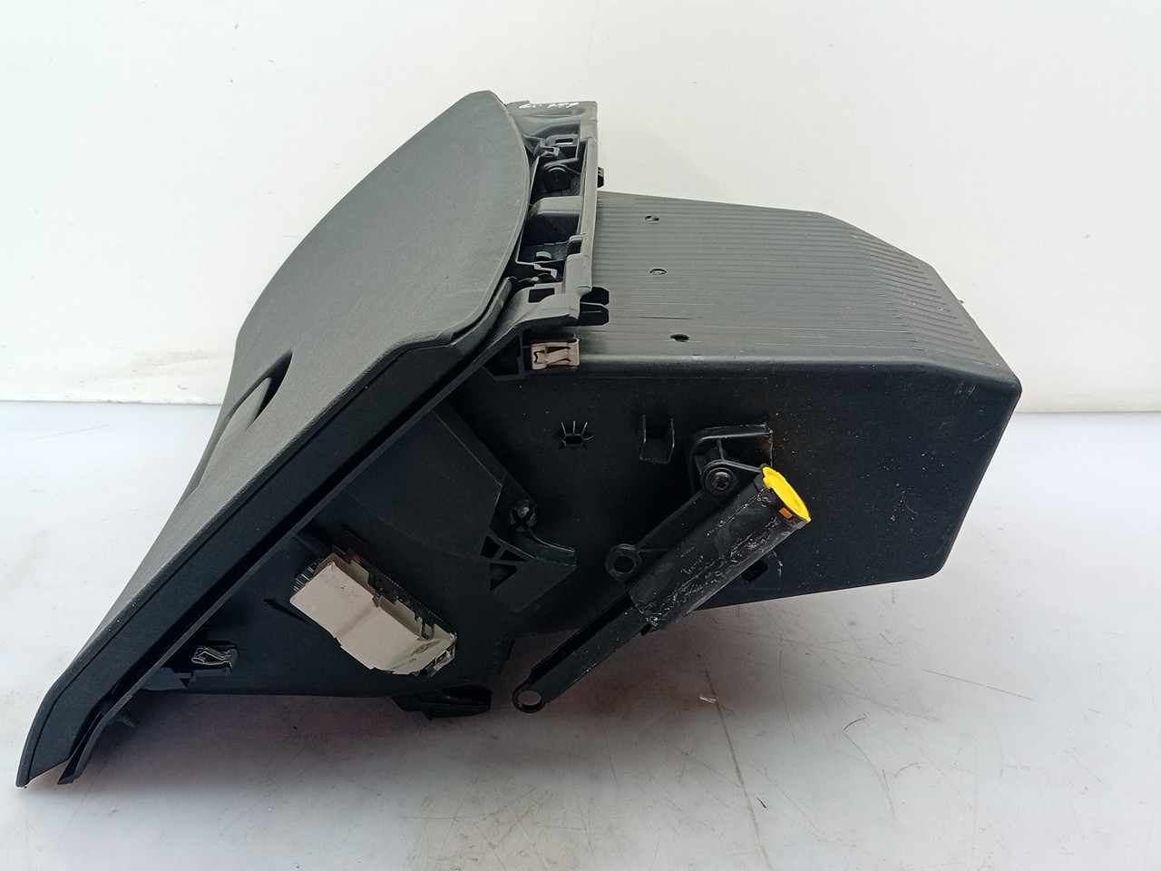 Glove Box / Compartment PEUGEOT 2008 I (CU_) Imagem-1
