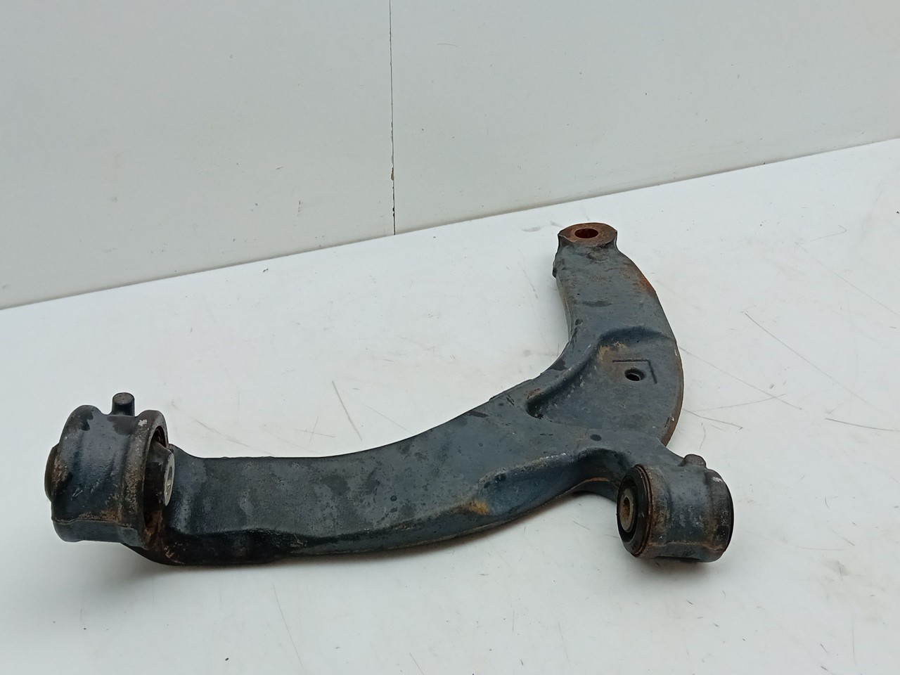Braço de suspensão frente direito VOLKSWAGEN Transporter VI (SGA, SGH) Imagem-1