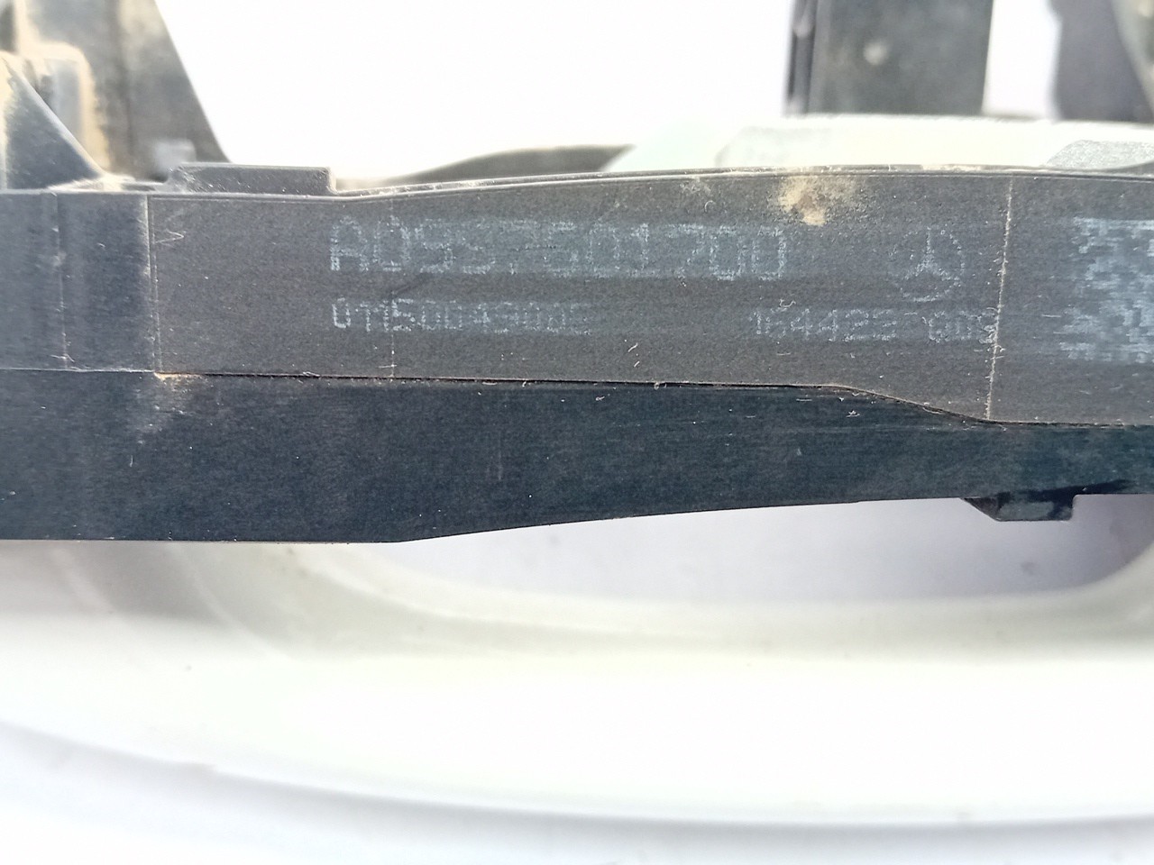 Left rear door handle MERCEDES-BENZ GLC (X253) Imagem-2