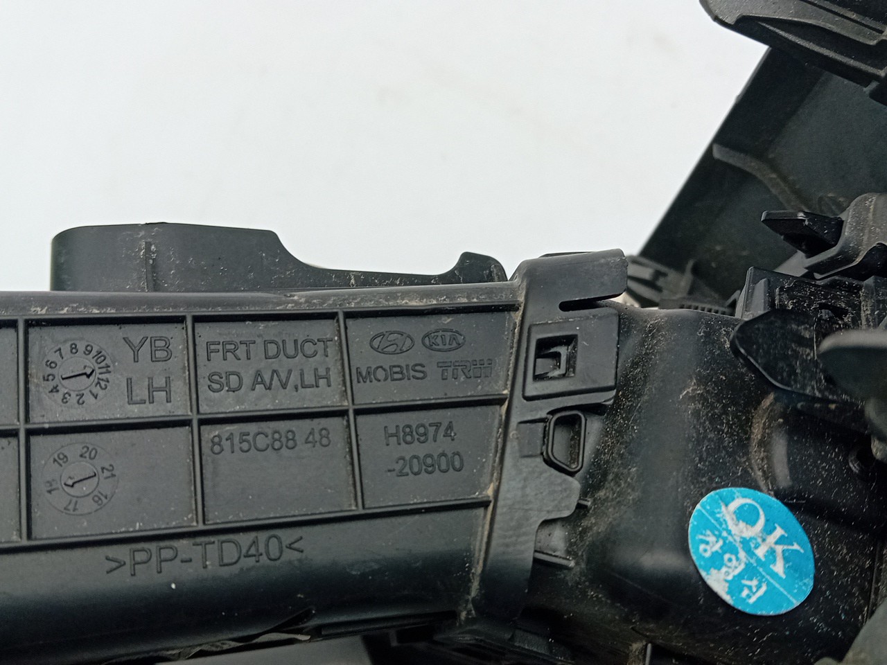 Diffuser / air vent KIA Stonic (YB) Imagem-2