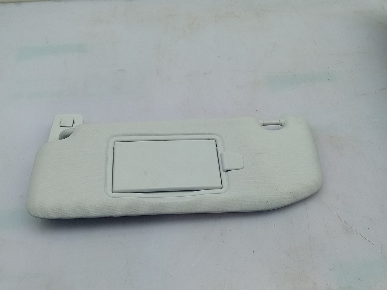 Left Sun Visor