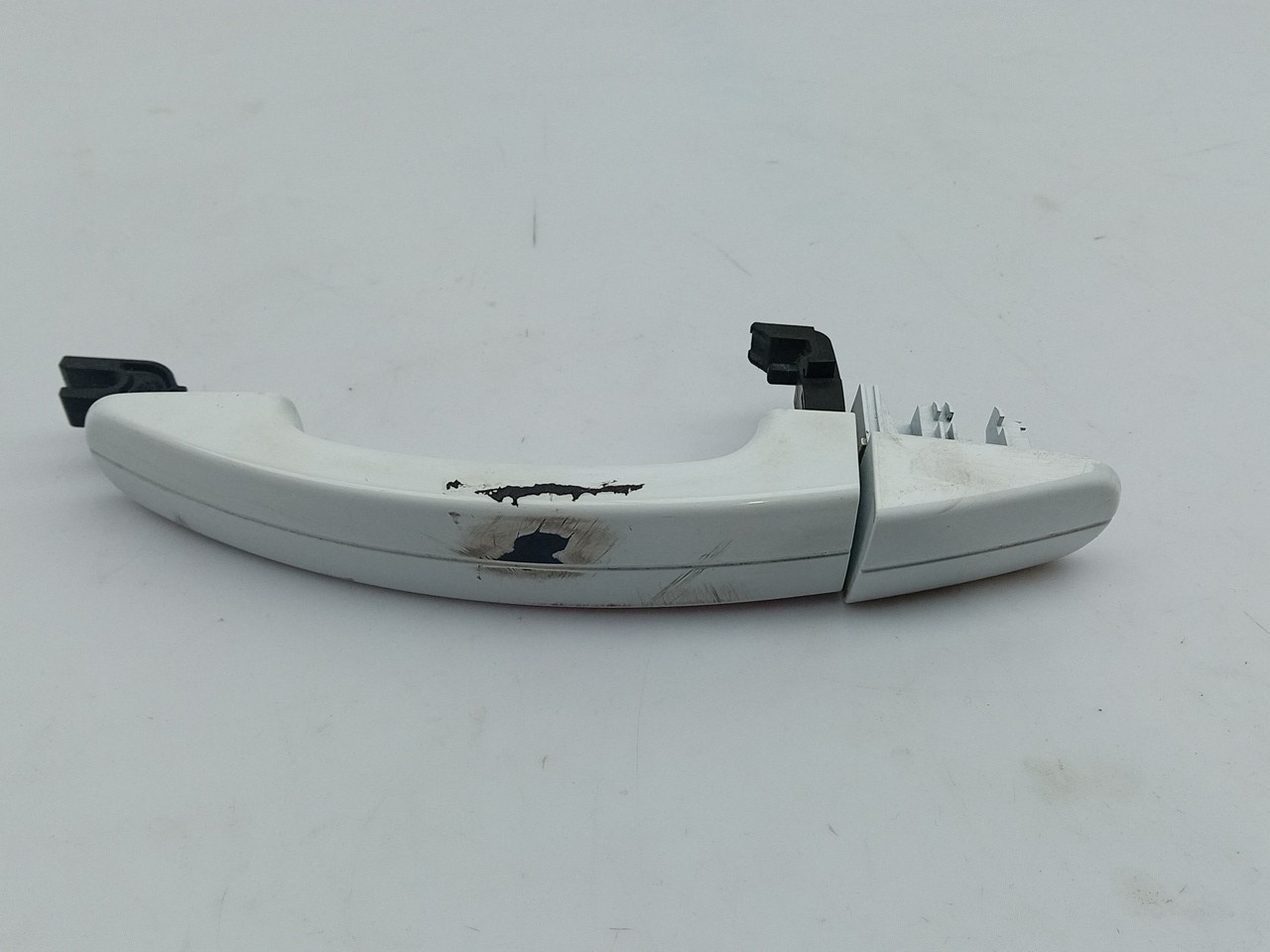 Right front door handle