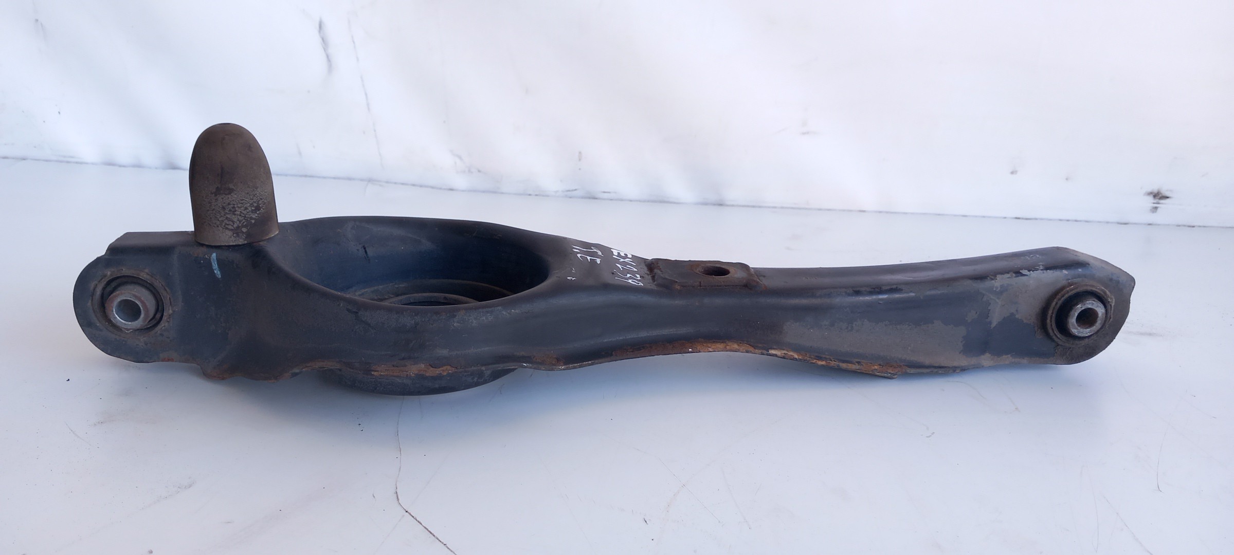 Left front suspension arm VOLVO S40 II (MS) Imagem-1