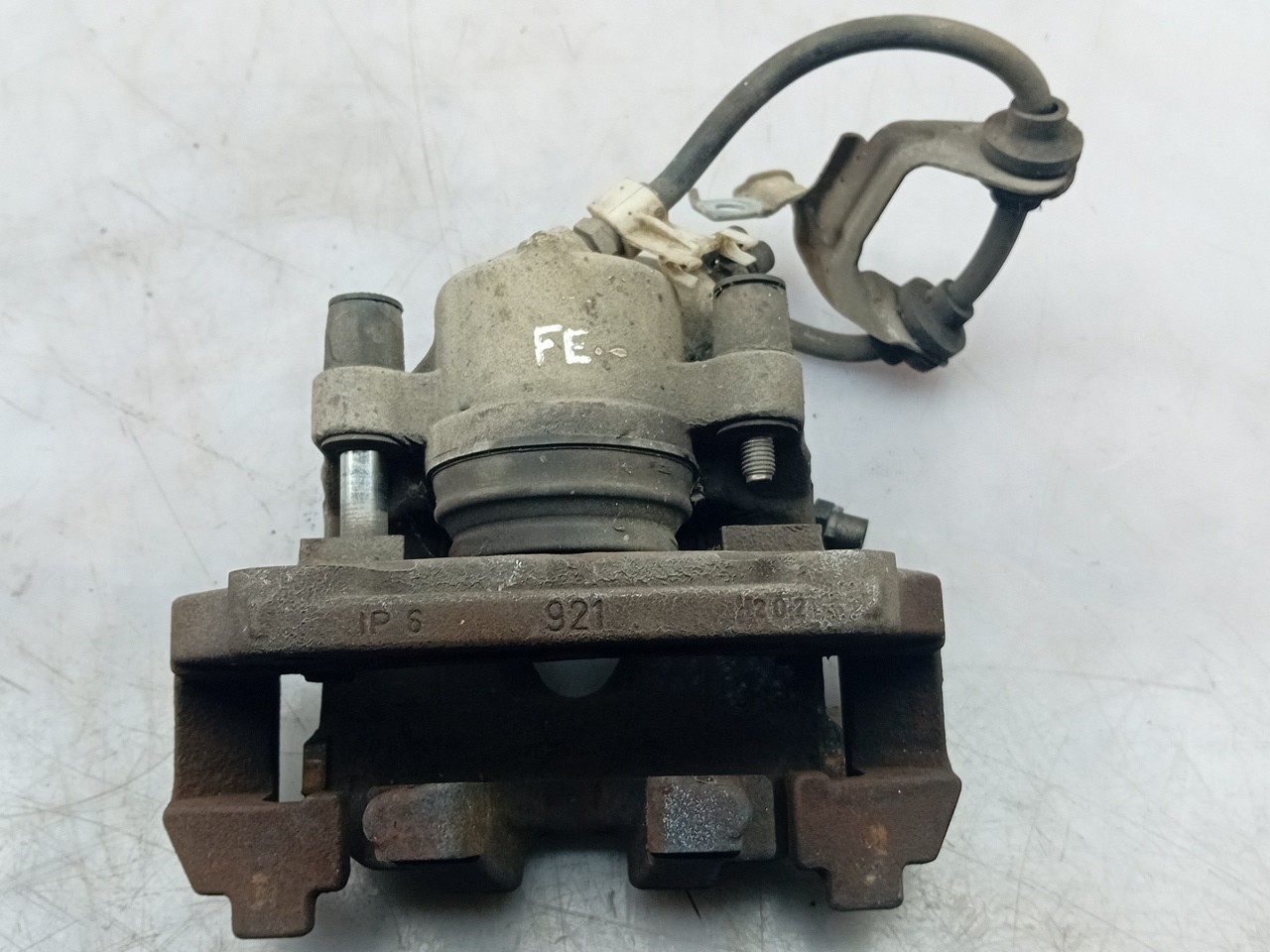 Frankberg Pinza Freno Anteriore Sinistra allum.i.n.io Compatibile con Serie 1 E81 120d-130i Serie 1 E87 120d-130i Serie 3 E90 316d-320i Serie 3 Coupé E92 316i 318i 320i 34116776527