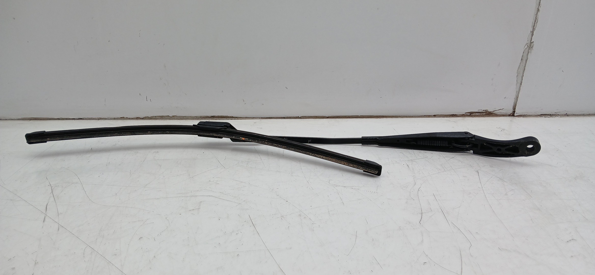Windscreen wiper arm Right front OPEL Astra K Imagem-1