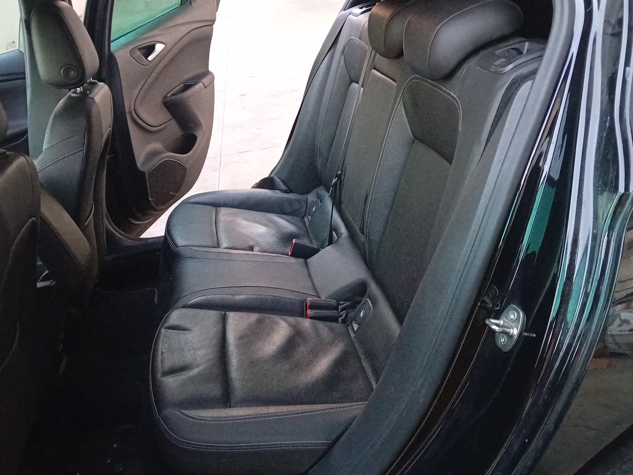 Seats set OPEL Astra K Imagem-1