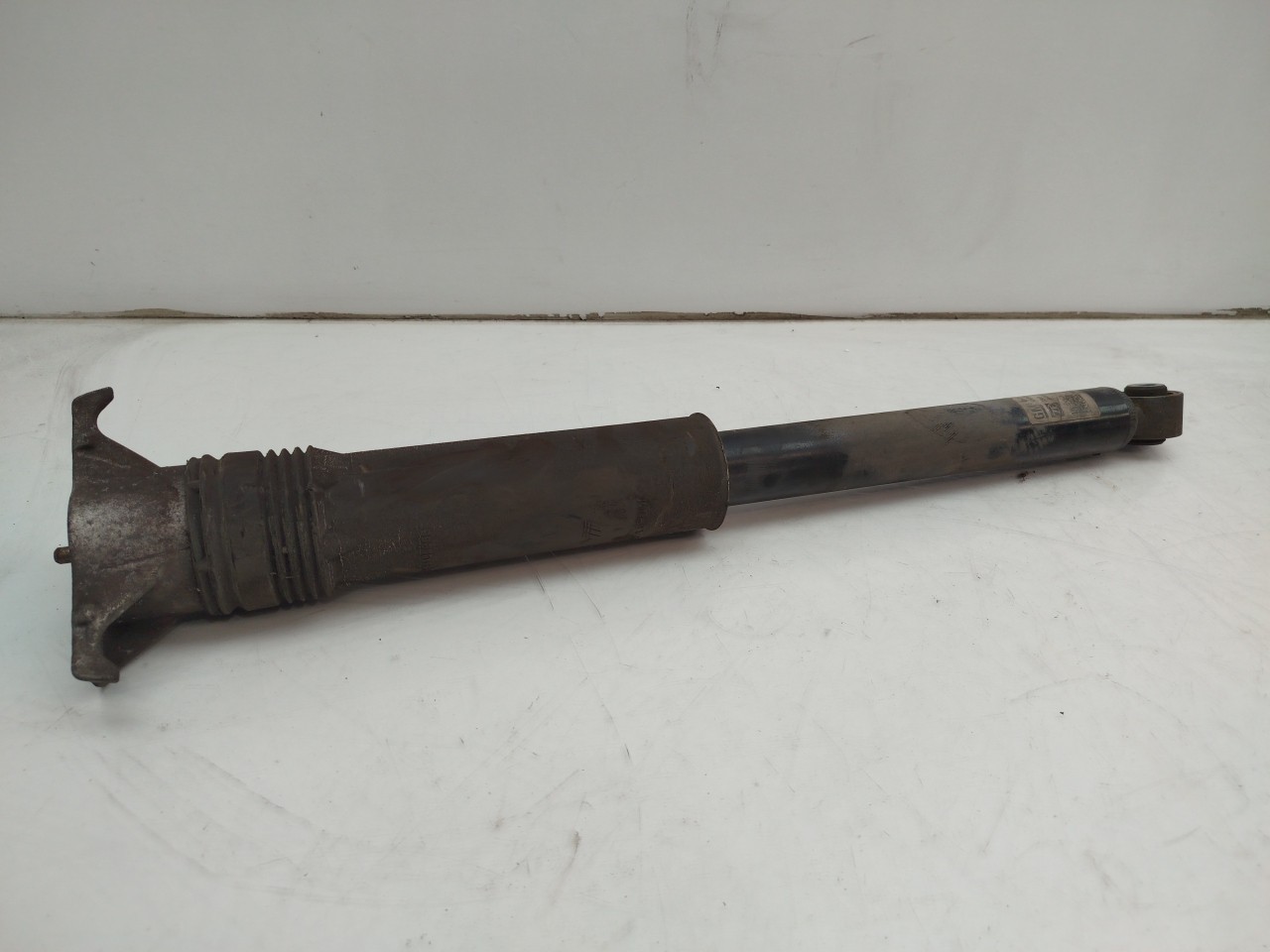 Right Rear Shock Absorber