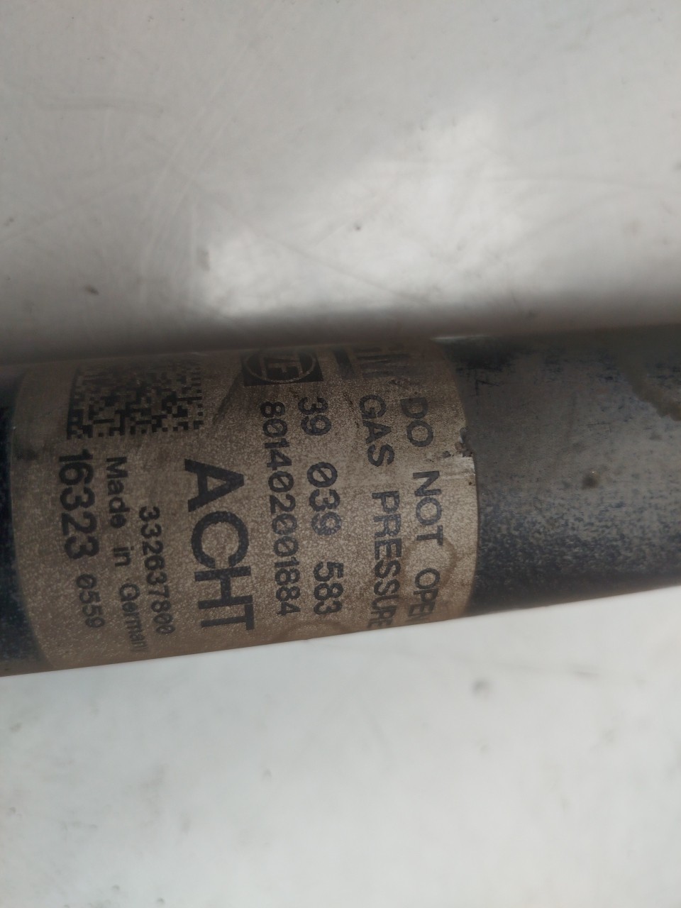 Right Rear Shock Absorber OPEL Astra K Imagem-3
